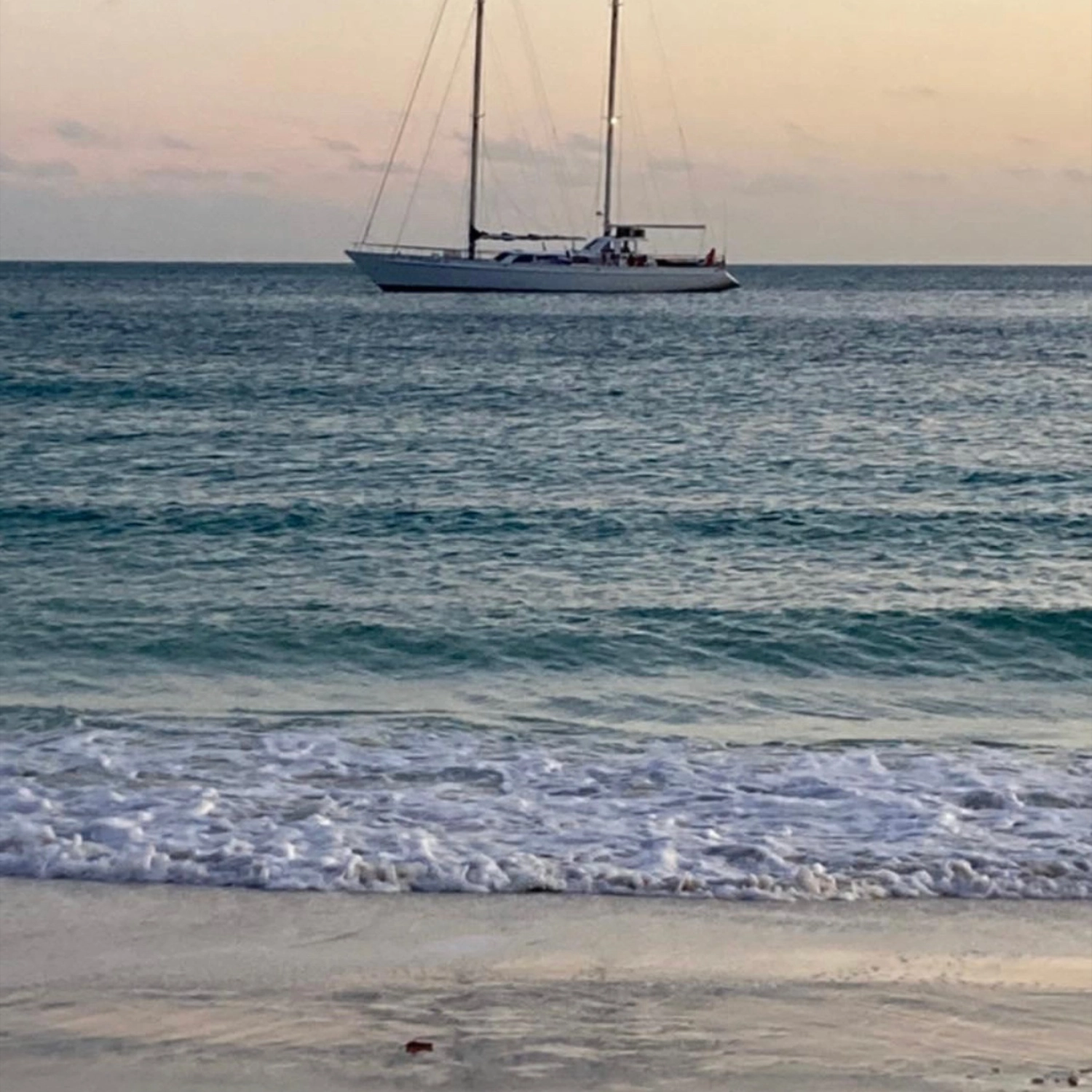 Summer Jo: 3 Day / 3 Night Whitsundays 2