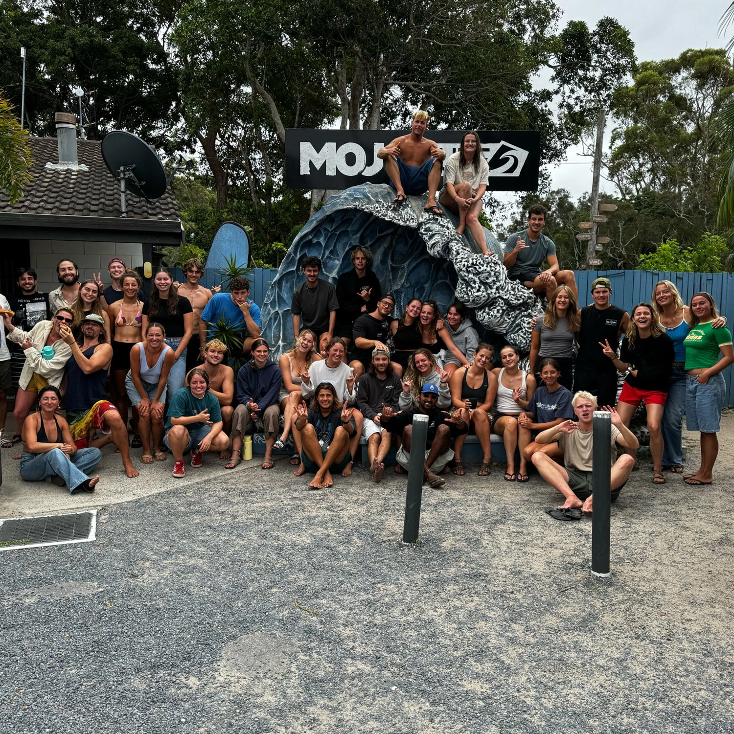 Surf & Stay Spot X (4D/3N) 5