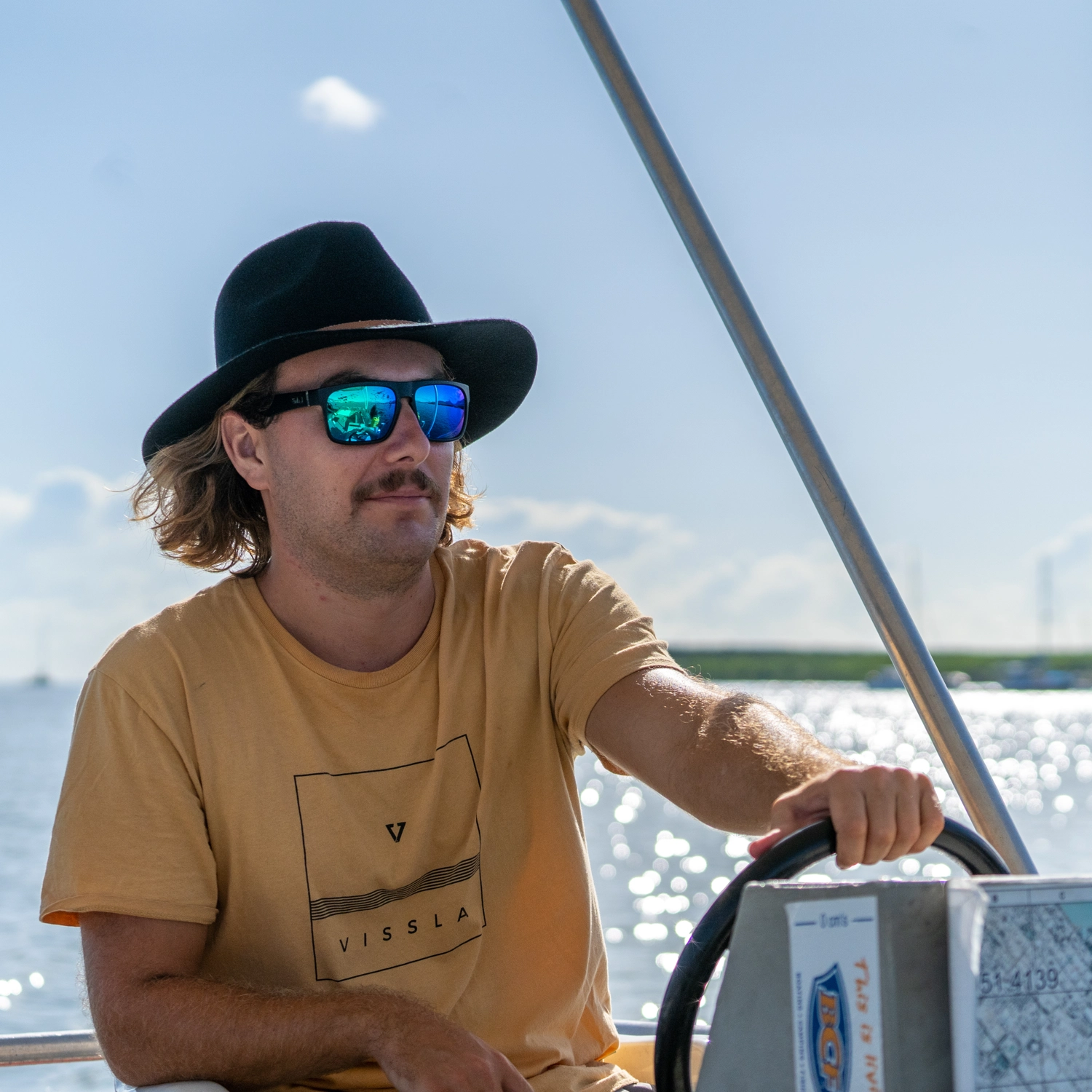 Cairns Boat Hire (8 Man Pontoon Boat) 8