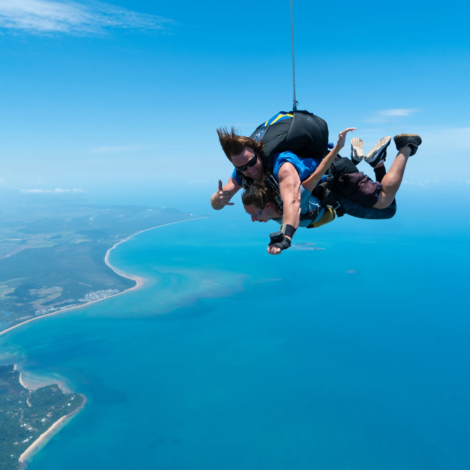 Mission Beach Tandem 15,000ft Skydive with Mission Beach Transfers 3
