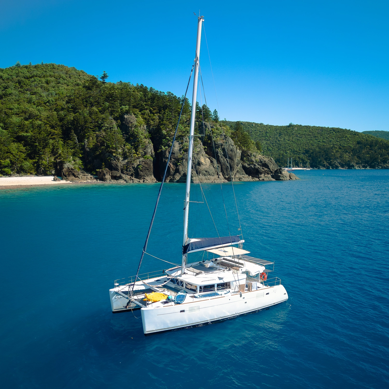 Whitsunday Pearl Luxury Catamaran 2D/2N