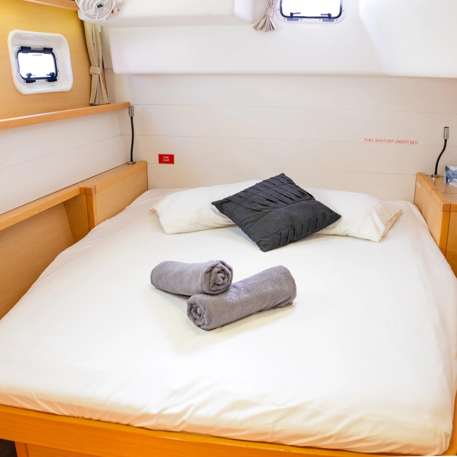 Whitsunday Pearl Luxury Catamaran 2D/2N 9