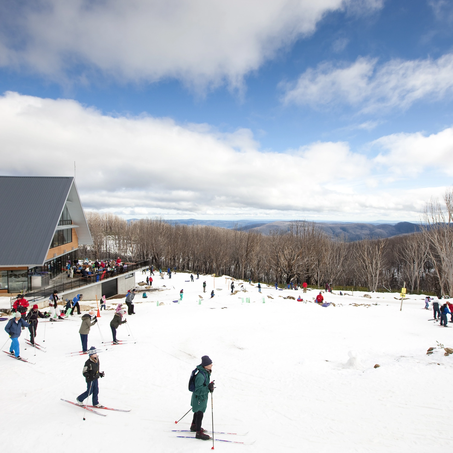 Lake Mountain Snow Play & Puffing Billy Tour
